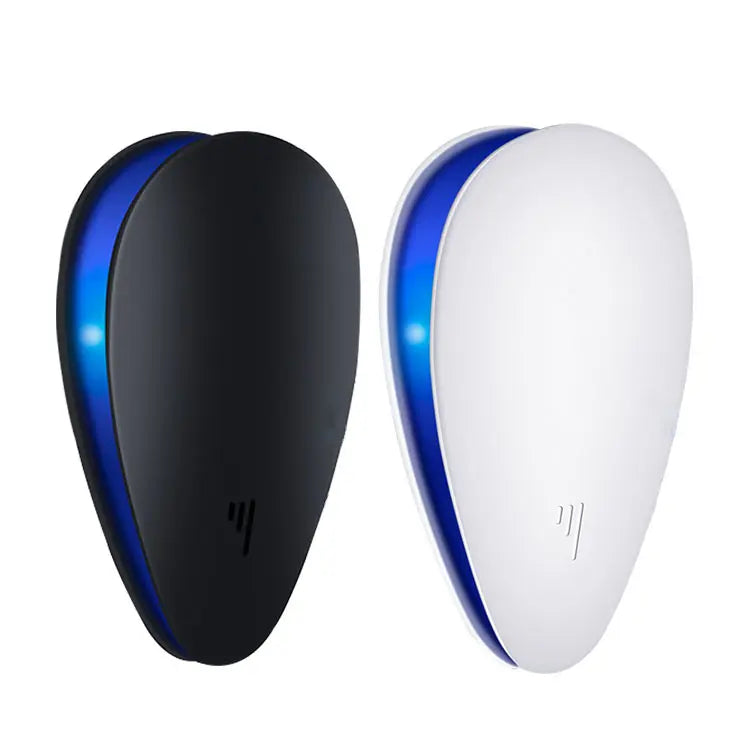 Ultrasonic pest repeller in black and white