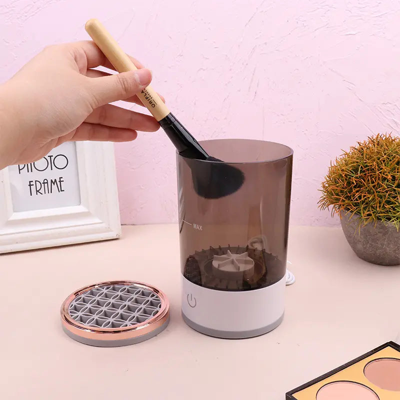 Makeup Brush Cleaner Hottoget